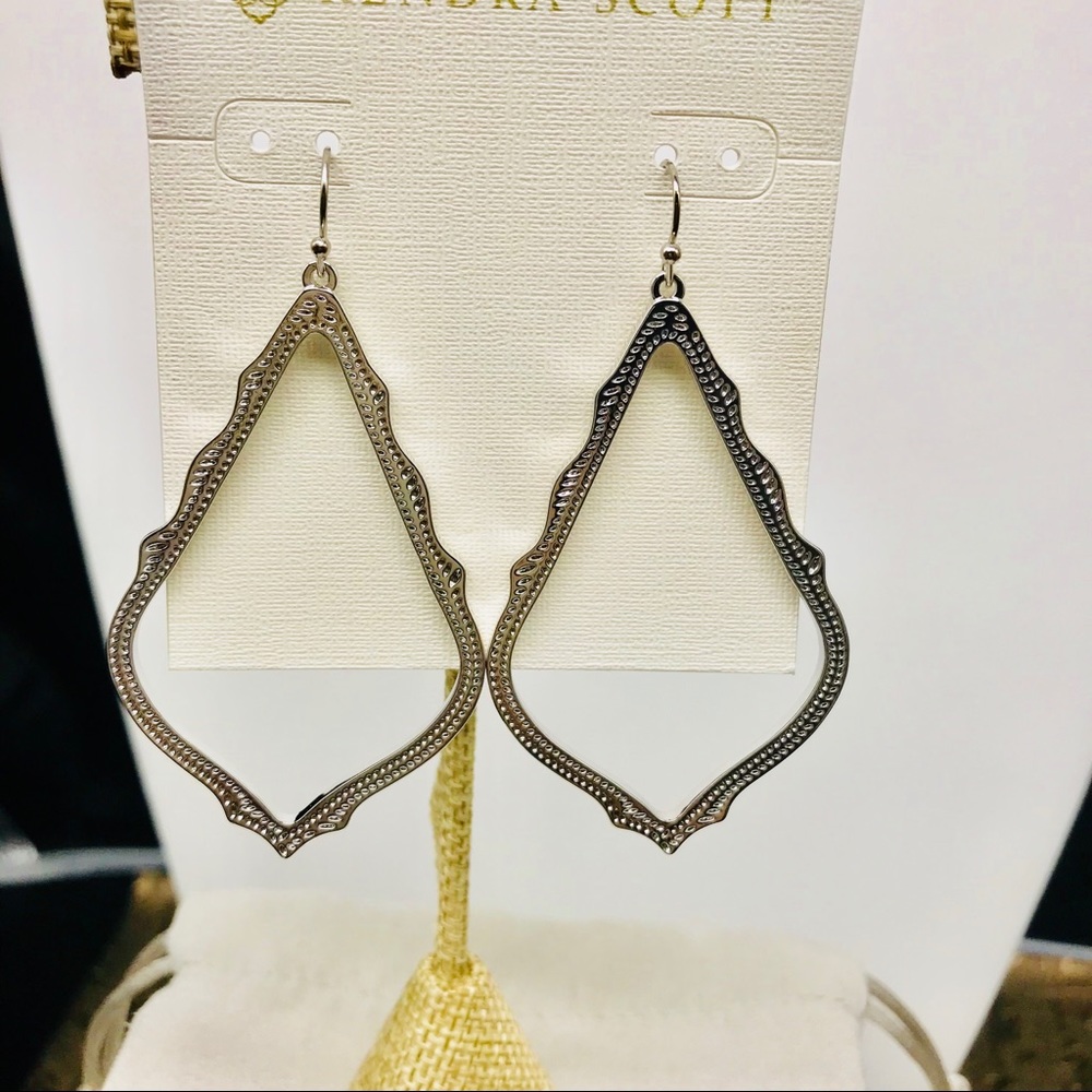 Kendra Scott Sophee silver tone earrings
